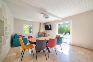 Piscine & accès à la réserve de la Belle-Henriette