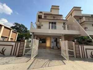 Spring Field - Bapane