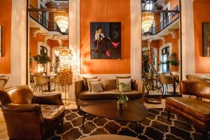 Hotels Le Grand Hotel : photos des chambres