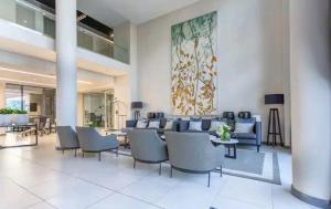 Menlyn Maine Trilogy Apartment 611