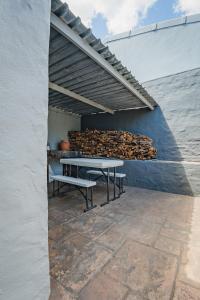 Modern & Central 1 BR Apt Close To Major Attractions