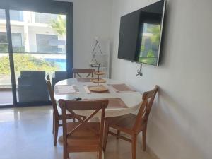 Superbe Appartement pieds dans leau - Résidence GARDENBAY