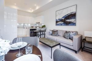 Palace Wharf Apartments