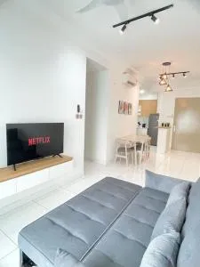 1min to Paradigm Mall 2to 5pax Platino MujiStyle - Kampong Telok Serdang