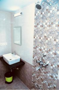 Gayatri home stay, Spacious 3bhk apartment near Baga beach