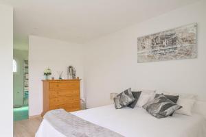 Maison Madalena Villas with Private Pool : photos des chambres