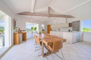 Maison Madalena Villas with Private Pool : photos des chambres