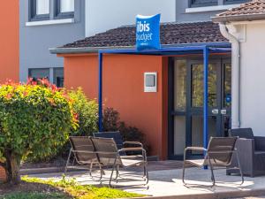 Hotels Ibis Budget Villefranche : photos des chambres