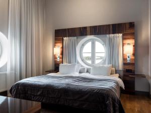 Suite - Spa Not Included room in Elite Hotel Marina Tower