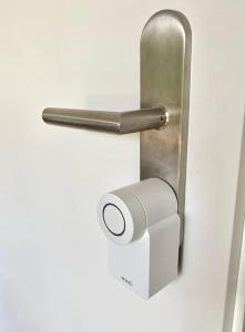 Rooftop Apartment with Terrace & AC - Self Check-In