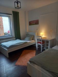 3 sleeping room apartment