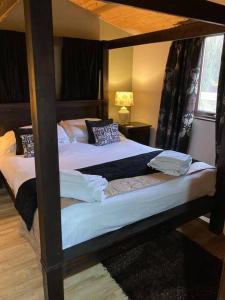 Harvest 15 Lodge - Yellowtop Country Park - Hot Tub - Yorkshire