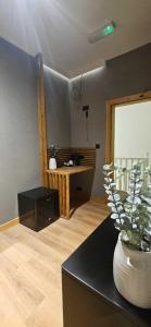 Amber Hotel with access to shared kitchen