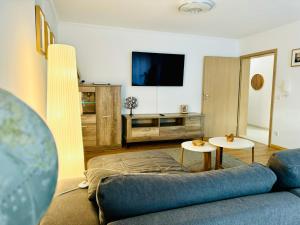 Modern und lichtdurchflutet - Ferienwohnung mit Terrasse