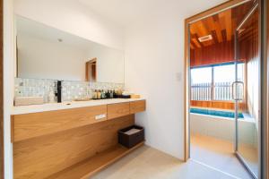 Tenjukunomori Keigetsu