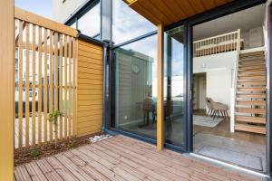 Kotimaailma - Studio with loft and patio for 2 pax