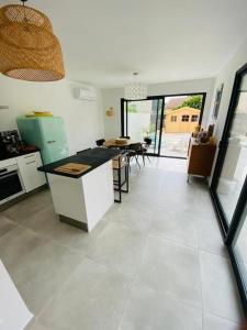 Appartements La contemporaine 2 chambres a Ste Marie : photos des chambres