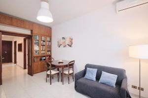 Parcheggio gratuito, Wi-Fi -Netflix & AC