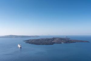 Dimitrios Cave House Santorini Greece