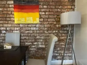 Cosy and Peaceful Maisonette with Terrace, Kidderminster - Wolverley