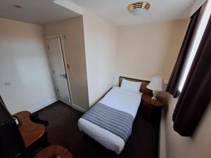 Single Room room in Scarisbrick Hotel