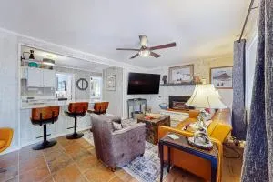 Pinetree 213 - Springer