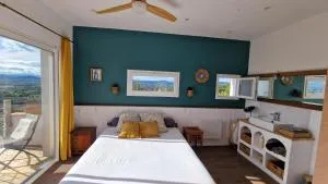 Rêve d'ESCAPADE chambre avec vue sublime sur les Cévennes Ardéchoises - Cabiac