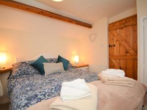 2 Bed in Kilkhampton TRDAI