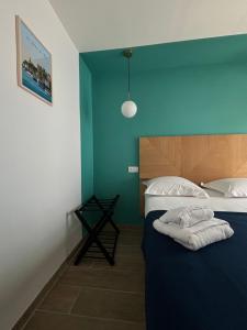 Hotels L-Hotel De La Plage : photos des chambres