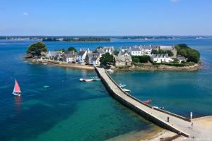 Maisons de vacances Maison moderne a Belz : photos des chambres
