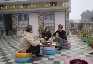 Mohit Paying Guest House - Āzamgarh