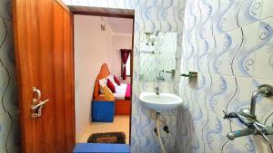 Mohit Paying Guest House