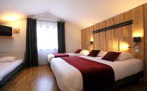 Hotels Hotel Restaurant La Buffe : photos des chambres