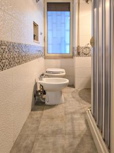 Rooms - Marios Central Home