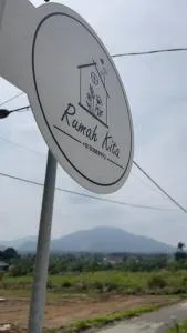 Rumah Kita HStay BM view Self check in 2Room - Kubang Semang