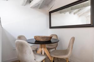 Fuencarral II - Apartamento tipo buhardilla en el centro de Madrid