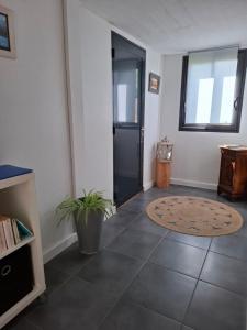 Appartements Appartement au rez-de-chaussee d'une maison : Appartement 1 Chambre