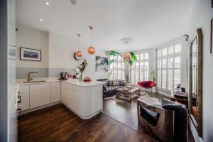 Primrose Boutique Home