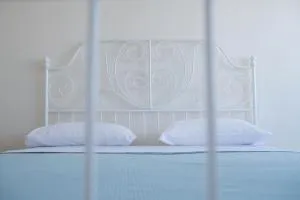 3 Bedroom Apartment, Easy Parking - Maḯstros