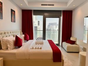 AvalonStay - Paramount Midtown Dubai High Floor With Burj Khalifa view & Infinity Pool