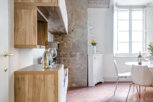 Hostly-Maison Le Vettovaglie-Historical Center