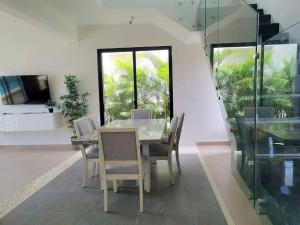 Villa Pool action Vista Cana