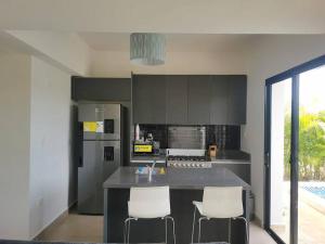 Villa Pool action Vista Cana