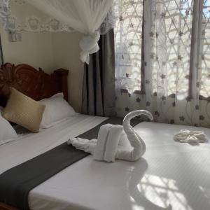 Nguuni Sanctuary Home Stay