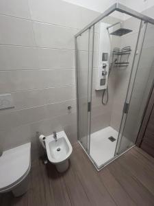 Azzurra House treno Milano