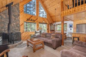 Boxer Cabin