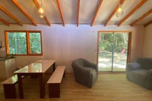 Cabañas Entrearomos 1