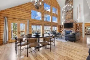 Spacious Mtn Manor, 1 Mi to Brian Head Resort! - 布赖恩峰 Spacious Mtn Manor, 1 Mi to Brian Head Resort! - 布赖恩峰