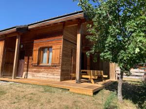 Chalets Demi-Chalet 6 a 8 pers, proche piste : photos des chambres