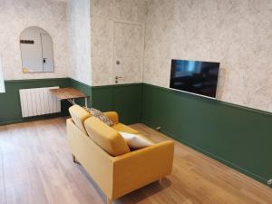Appartements NOUVEAU - Calme - Quartier historique - WiFi - Parking : photos des chambres